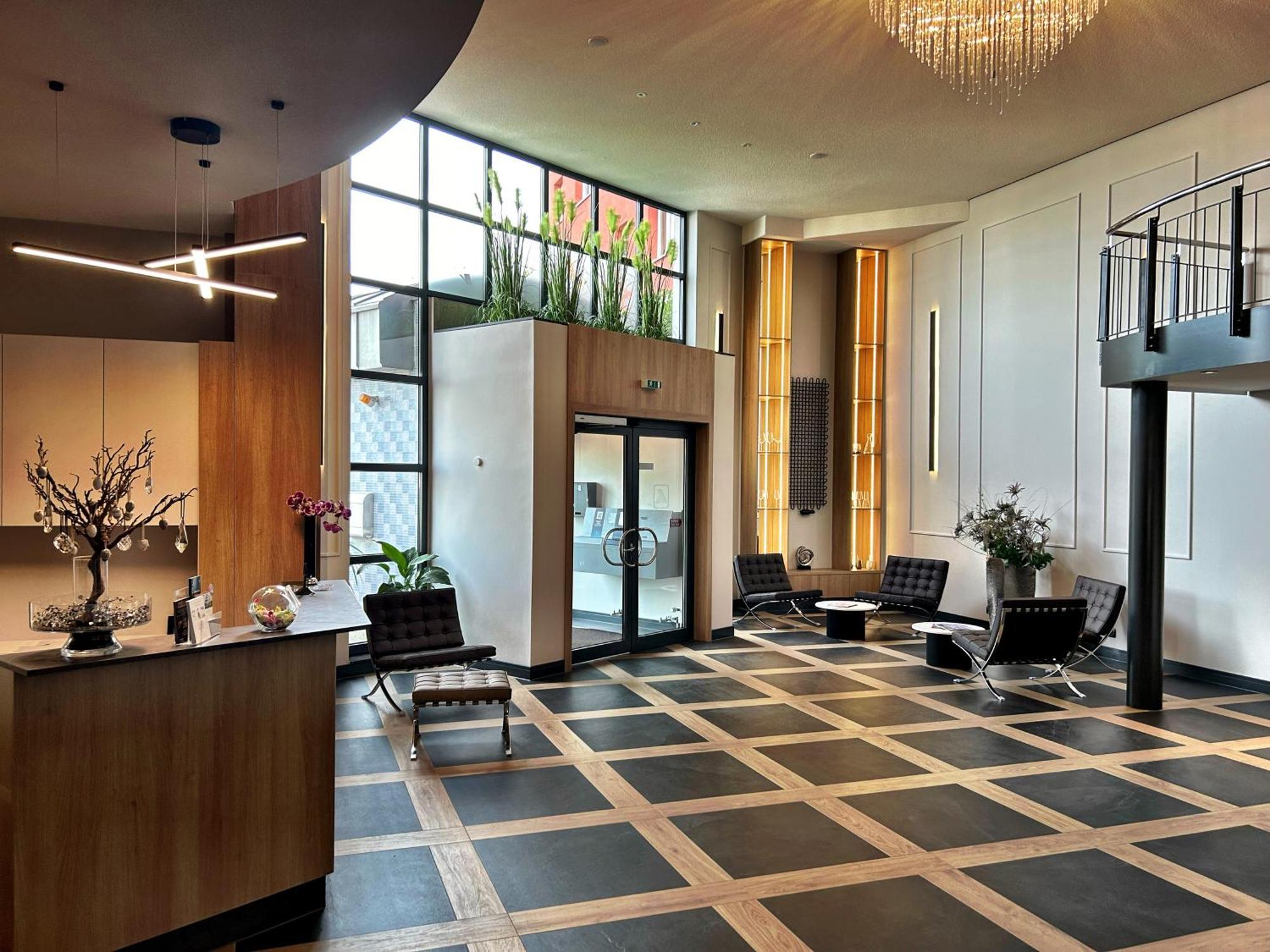 Hotel Kristall Weisswasser Extérieur photo
