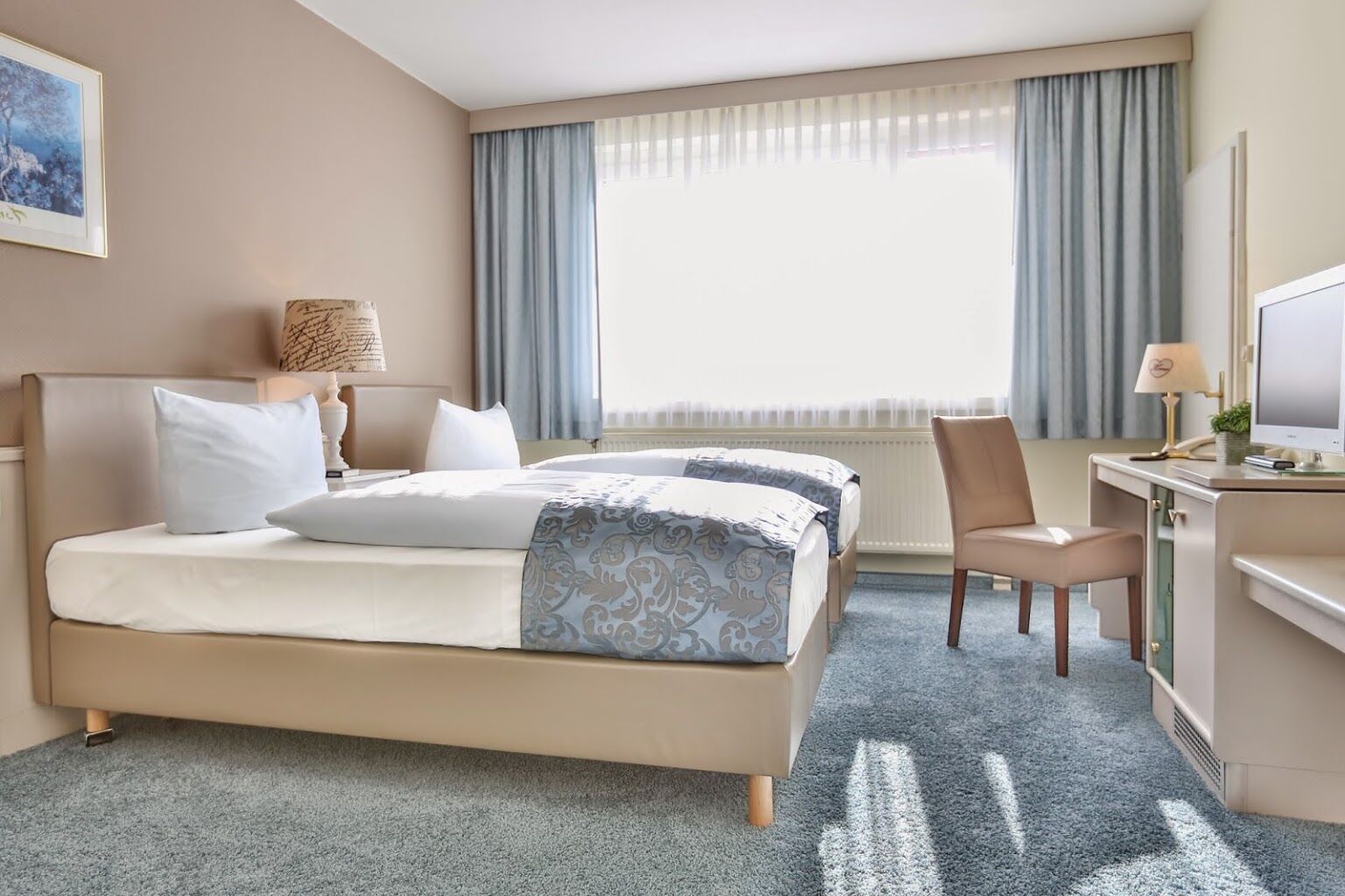 Hotel Kristall Weisswasser Extérieur photo
